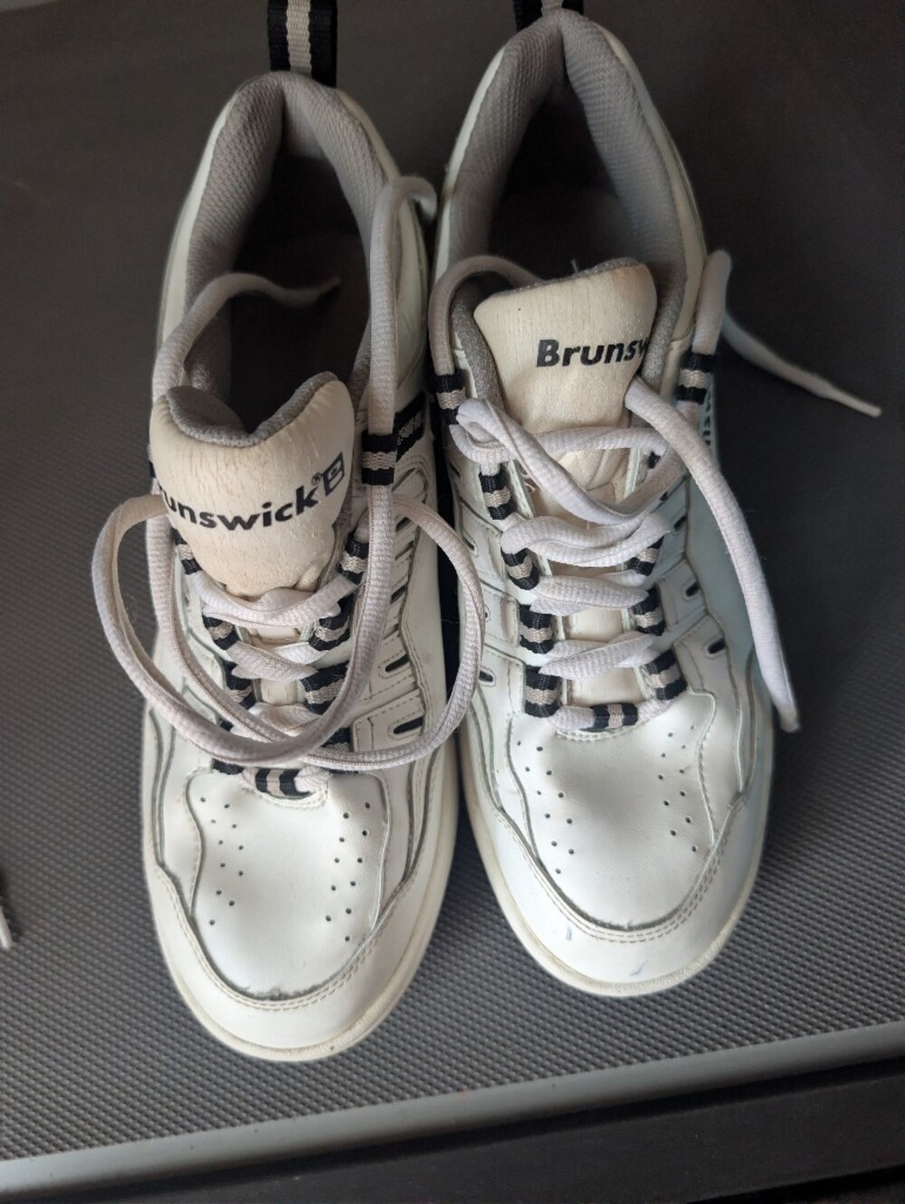 Brunswick Men's Bowling Shoes